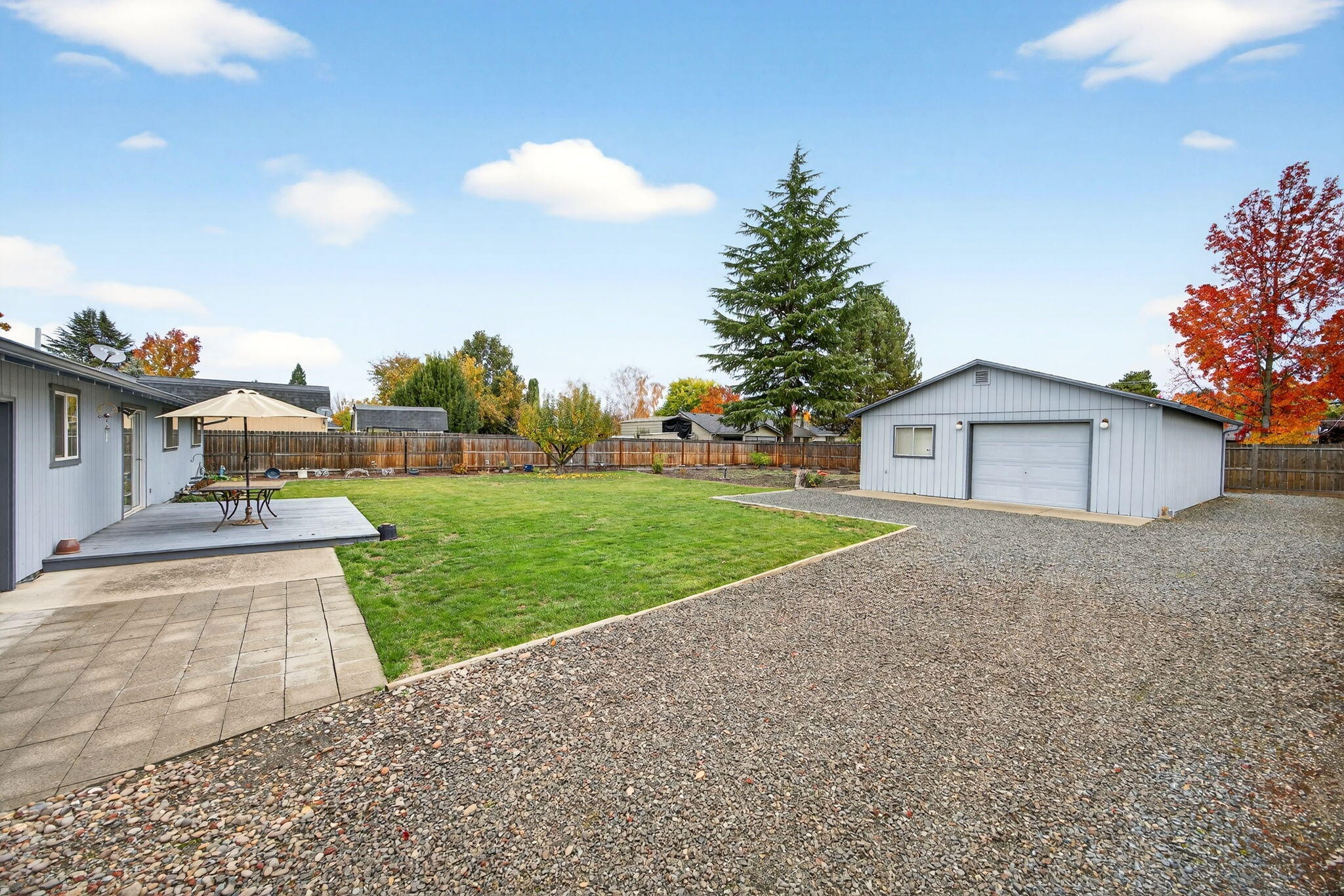 3496 Edella Street Central Point, OR 97502 - Photo 7 of 38 ApxES00009