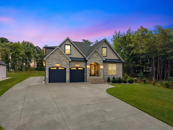 $749,900 | 1687 Dickson Road, Inman, SC 29349