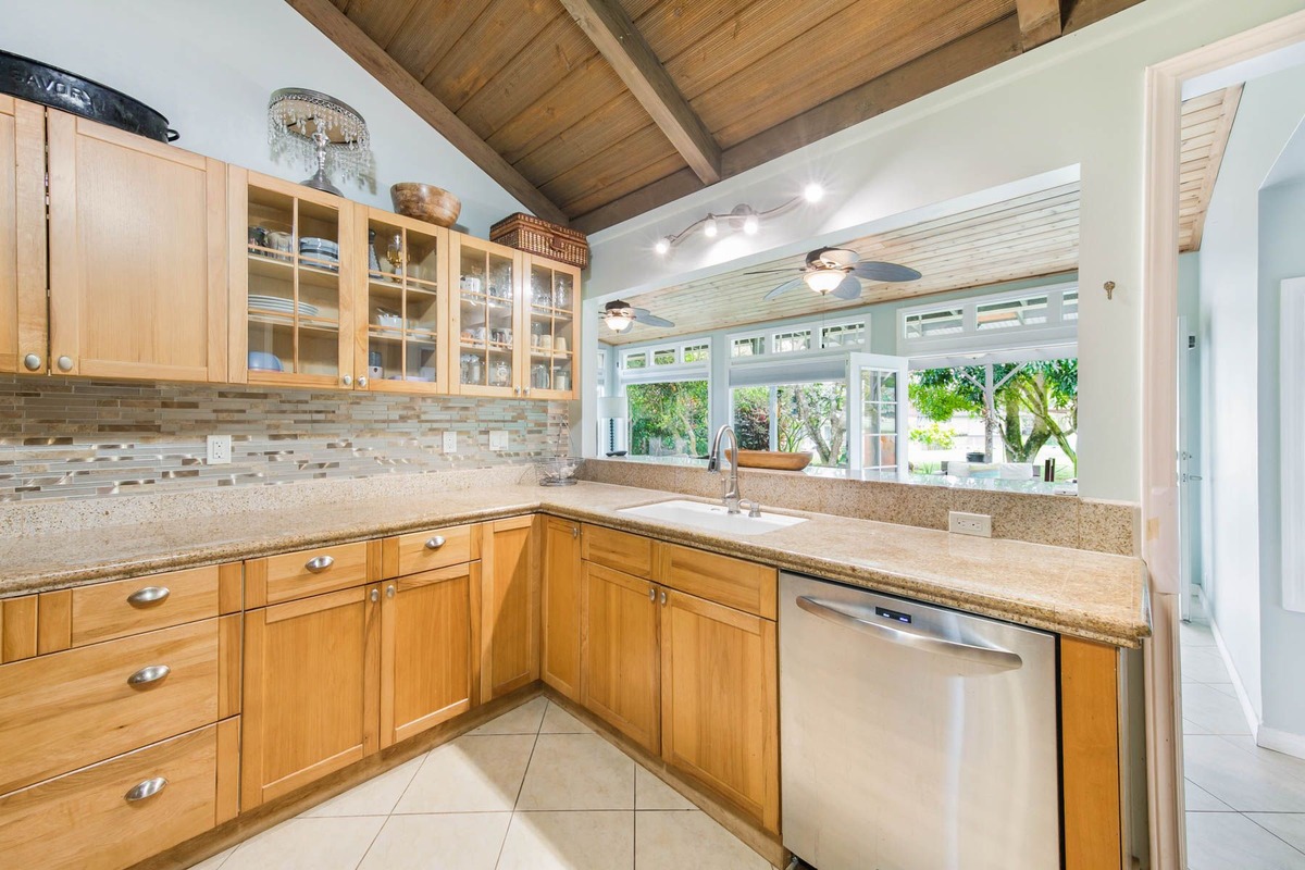5765 Kuamoo Road Kapaa, HI 96746 - Photo 8 of 27 Gallery Image 8