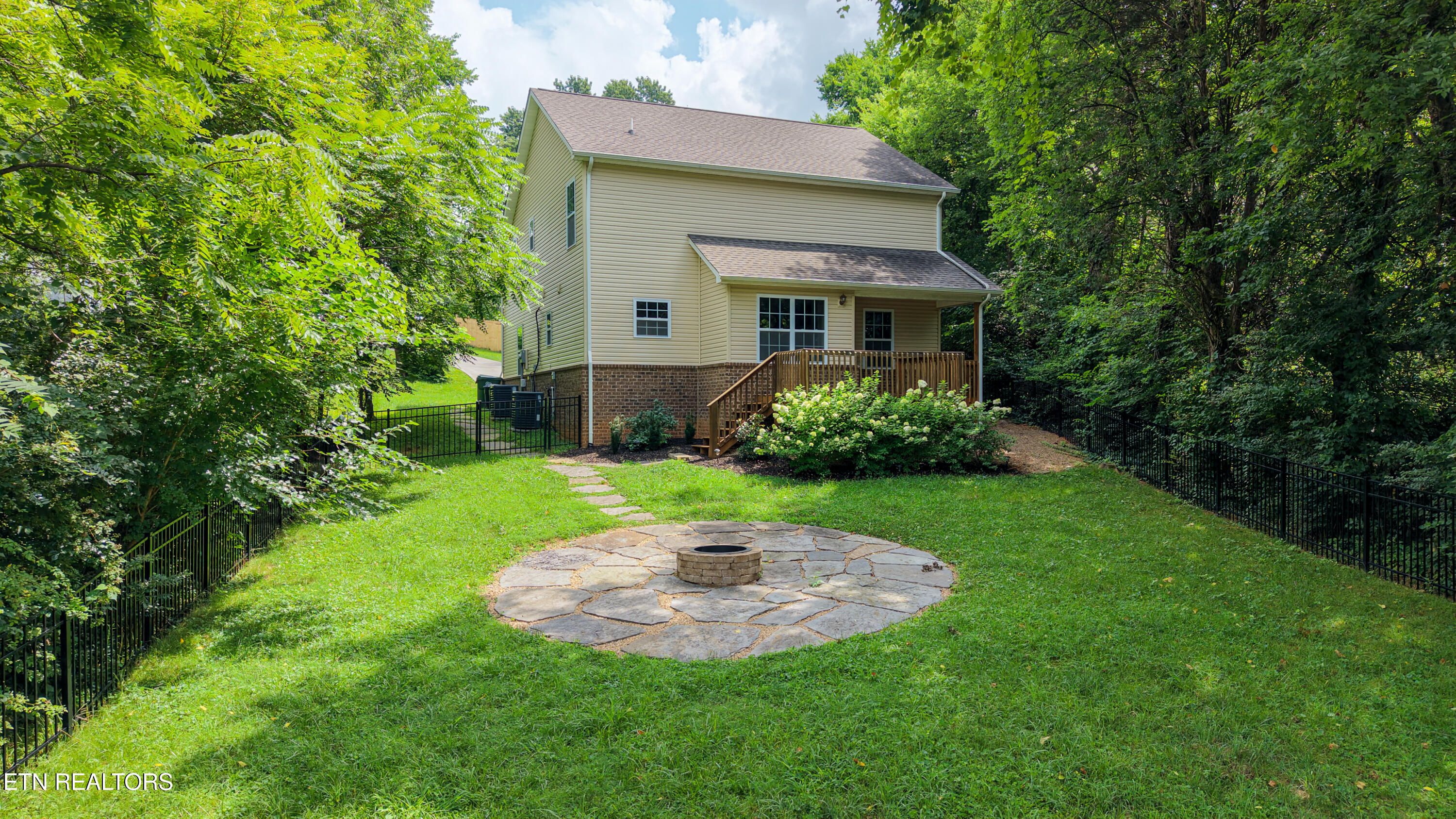 327 Brown School Road Maryville, TN 37804 - Photo 45 of 54 DJI_20260707115204_0013_D