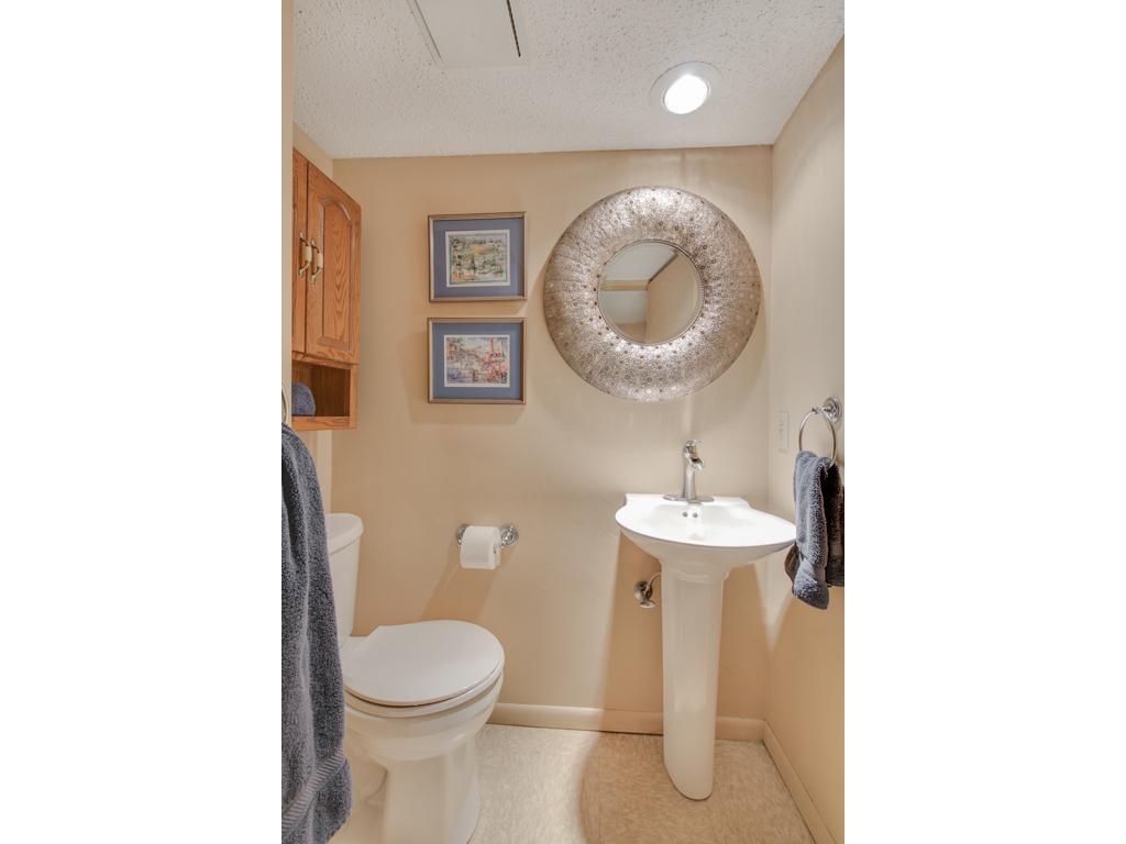 10833 Emerson Road Bloomington, MN 55431 - Photo 22 of 24