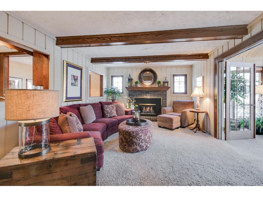 10833 Emerson Road Bloomington, MN 55431 - Photo 7 of 24