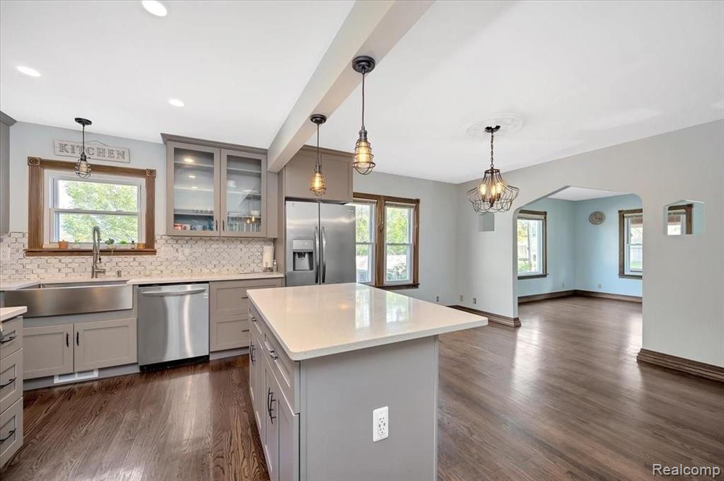 22 Cloverport Avenue Rochester Hills, MI 48307 - Photo 5 of 31