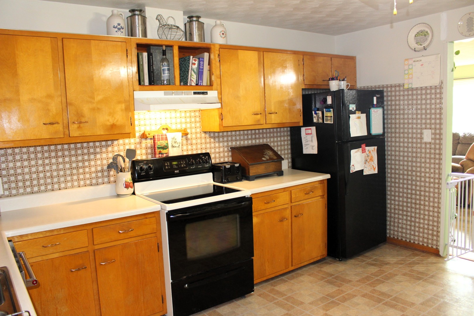 8 Edgelea Circle Clinton, IL 61727 - Photo 13 of 30