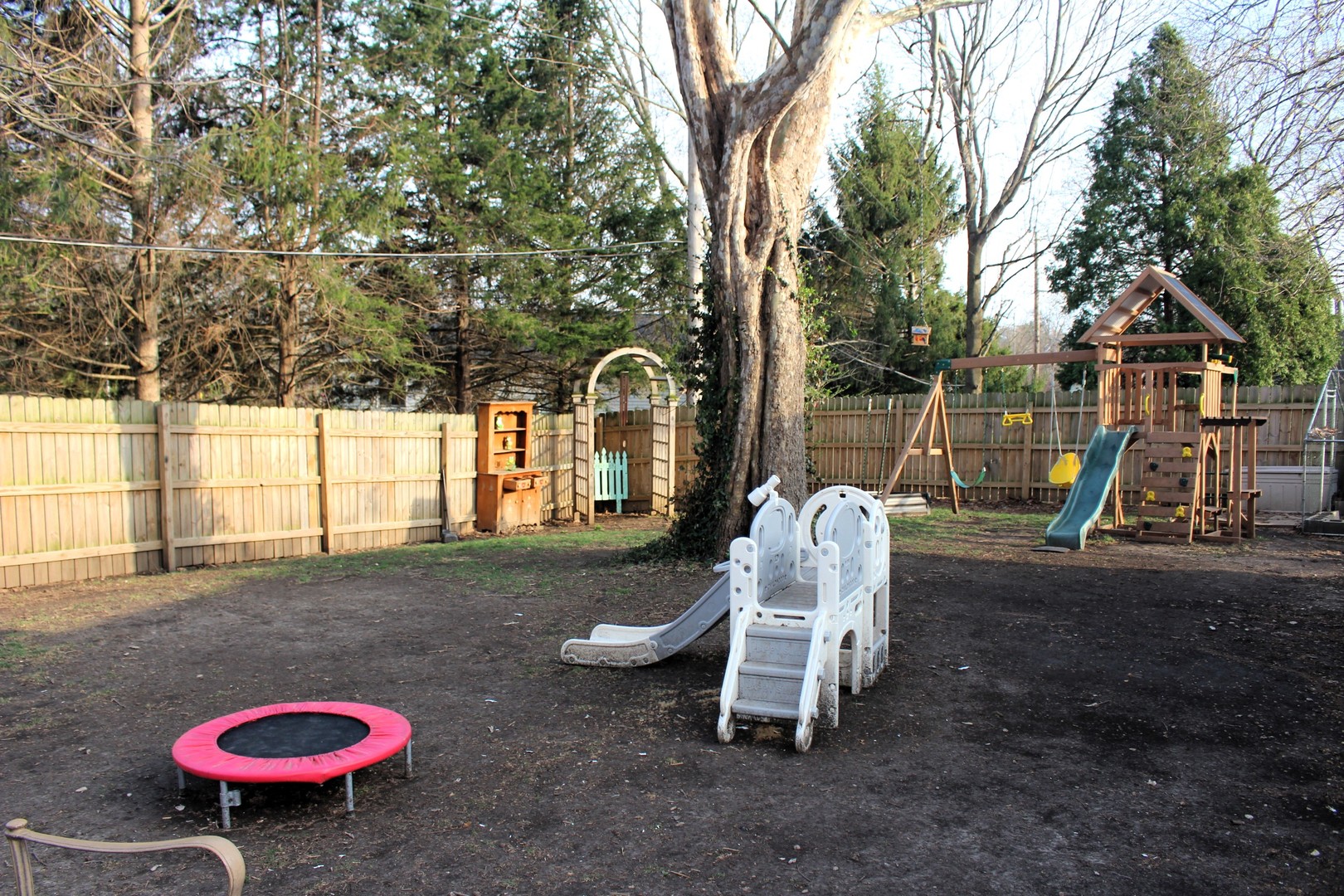 8 Edgelea Circle Clinton, IL 61727 - Photo 28 of 30