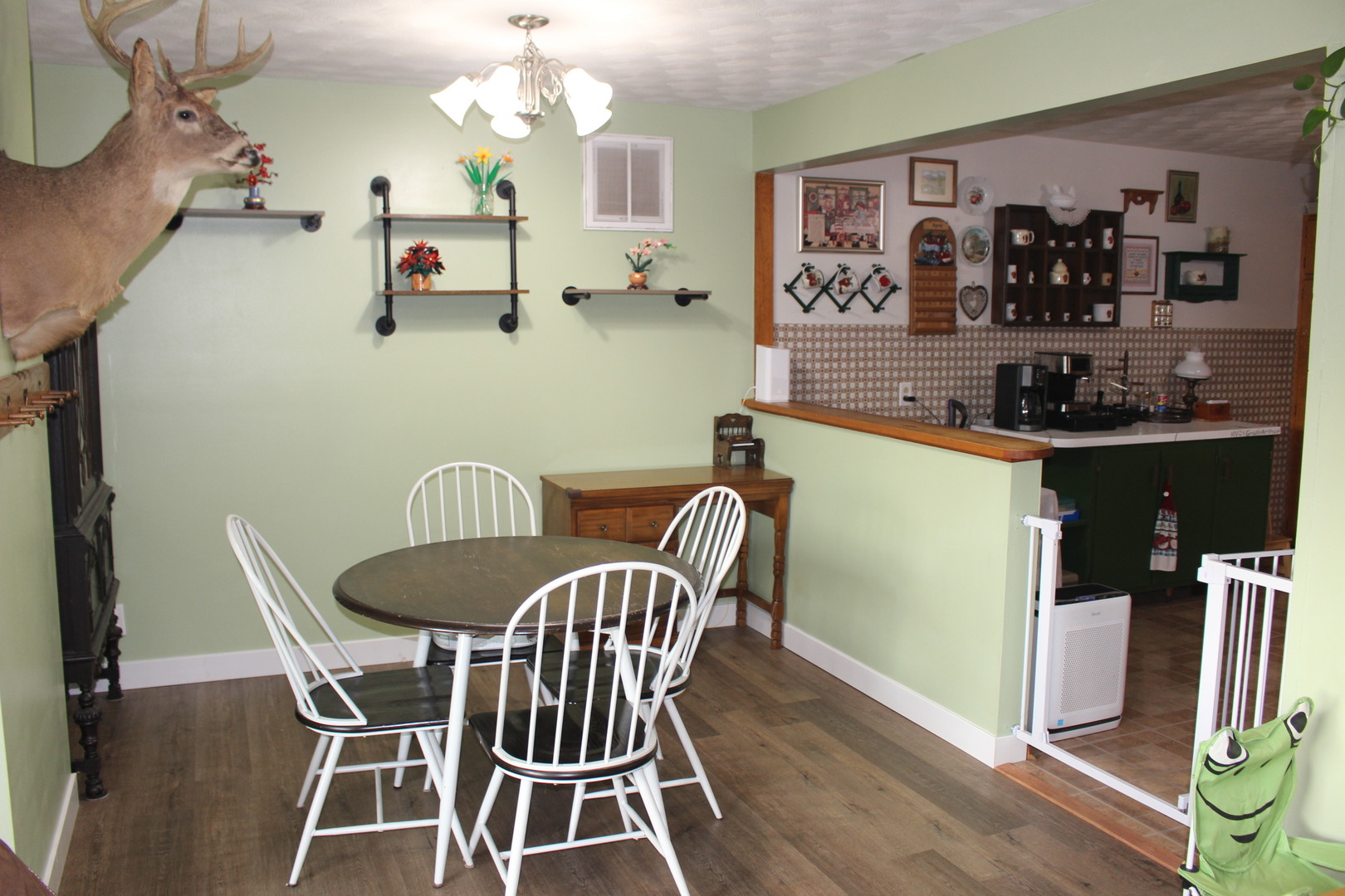 8 Edgelea Circle Clinton, IL 61727 - Photo 9 of 30