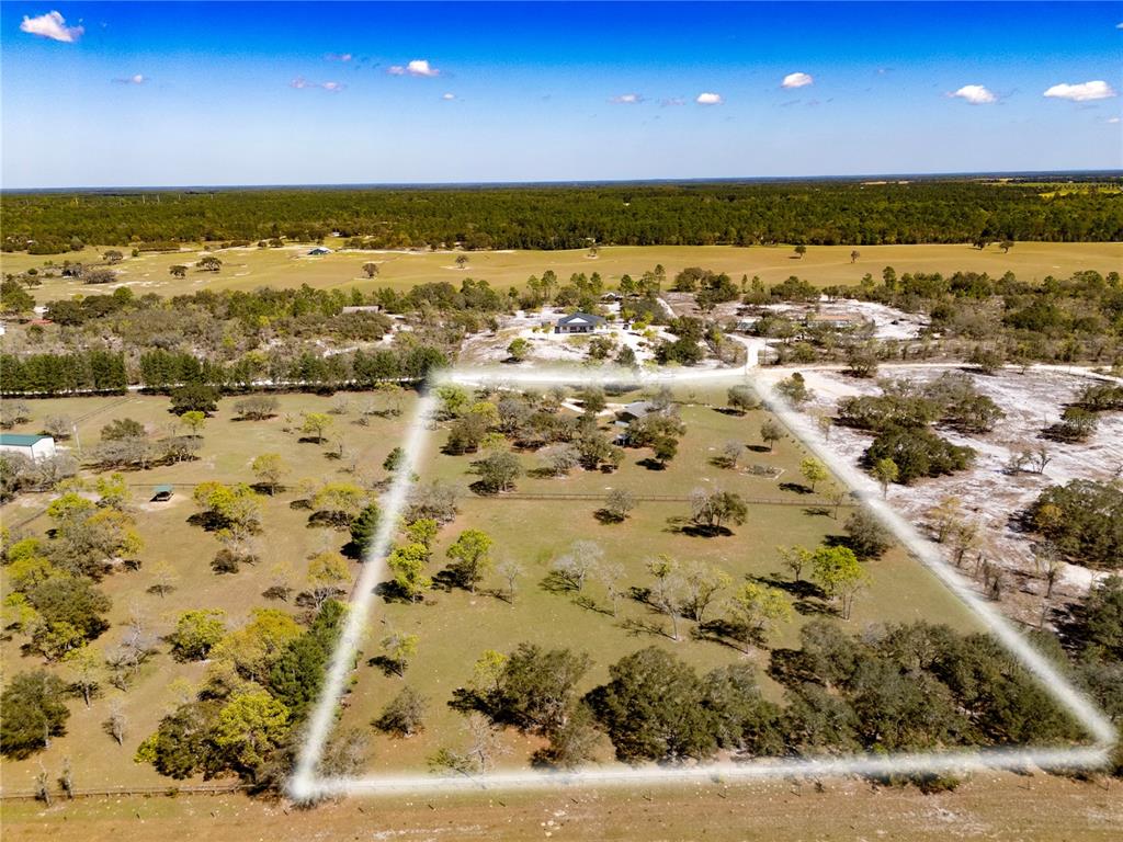 4470 Northeast 121 Avenue Williston, FL 32696 - Photo 7 of 32