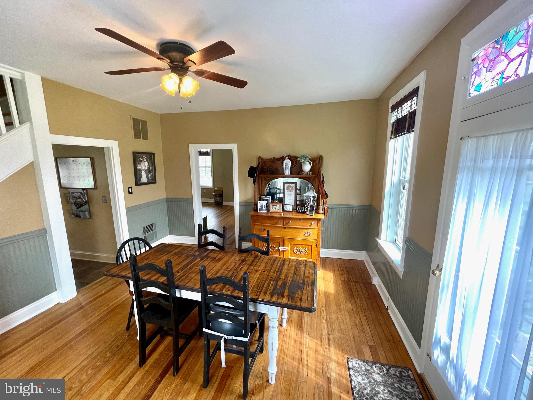 384 Mt Hope Road Fairfield, PA 17320 - Photo 13 of 58 Dining room
