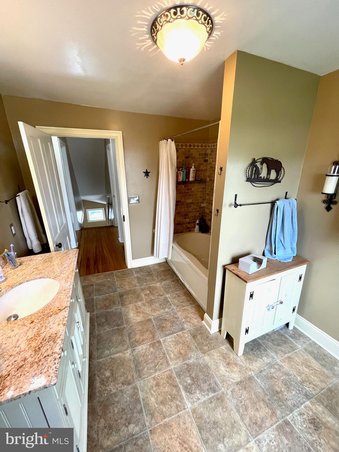 384 Mt Hope Road Fairfield, PA 17320 - Photo 34 of 58 floor 2 full bath