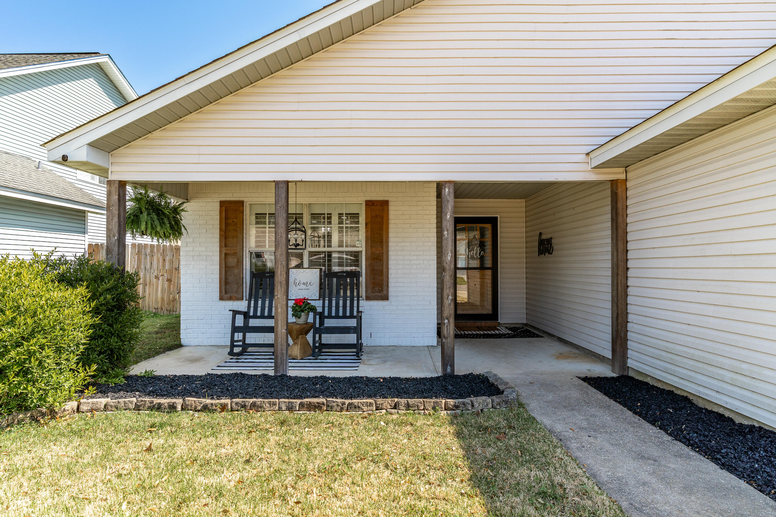 125 Wright Circle Niceville, FL 32578 - Photo 45 of 51 a view of a house with patio