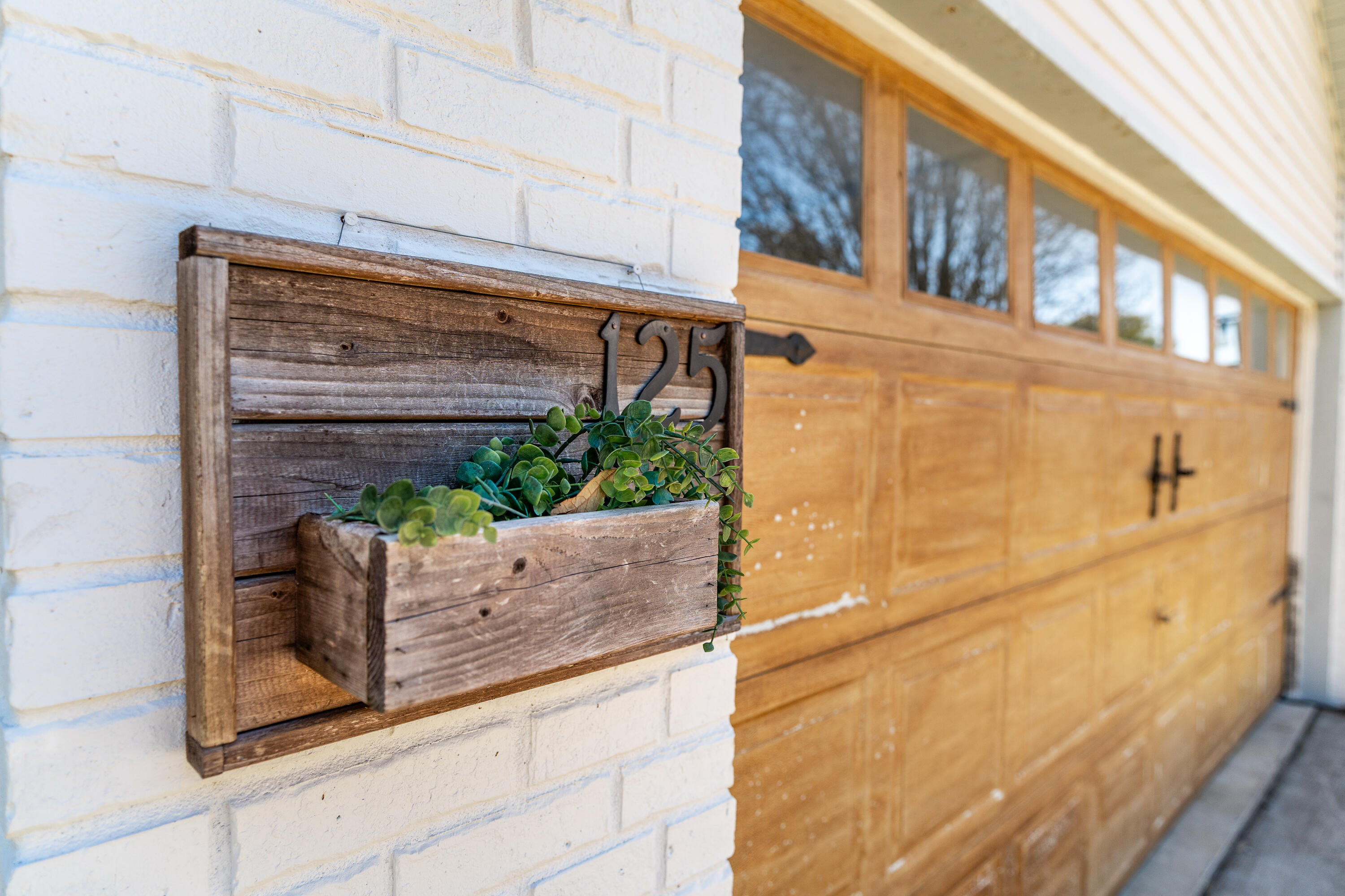 125 Wright Circle Niceville, FL 32578 - Photo 49 of 51 a view of front door of house