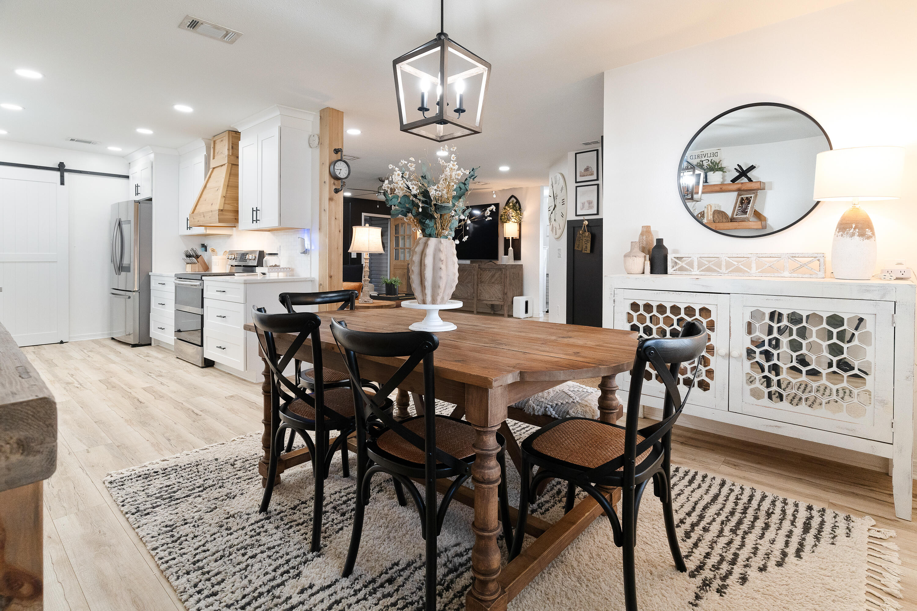 125 Wright Circle Niceville, FL 32578 - Photo 7 of 51 a view of a dining room with furniture