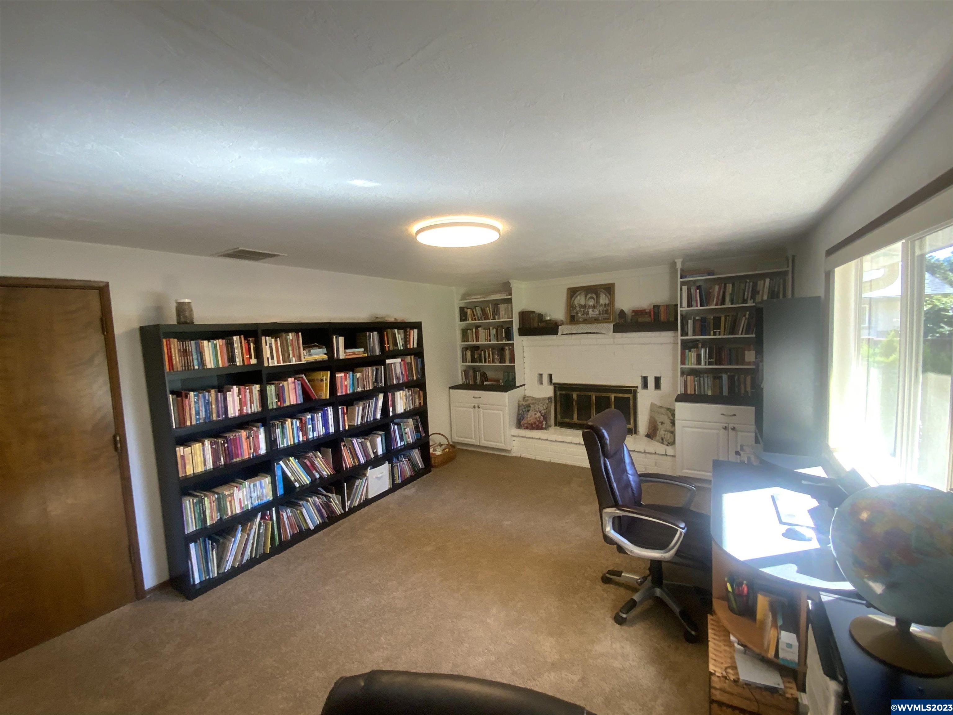 749 Southwest Mill Street Dallas, OR 97338 - Photo 17 of 21 Gallery Image 17