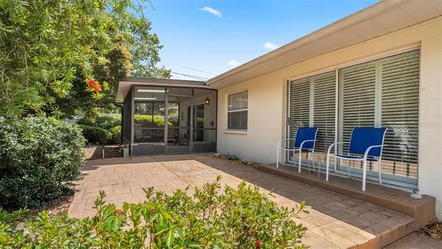 a view of a garden with pathway