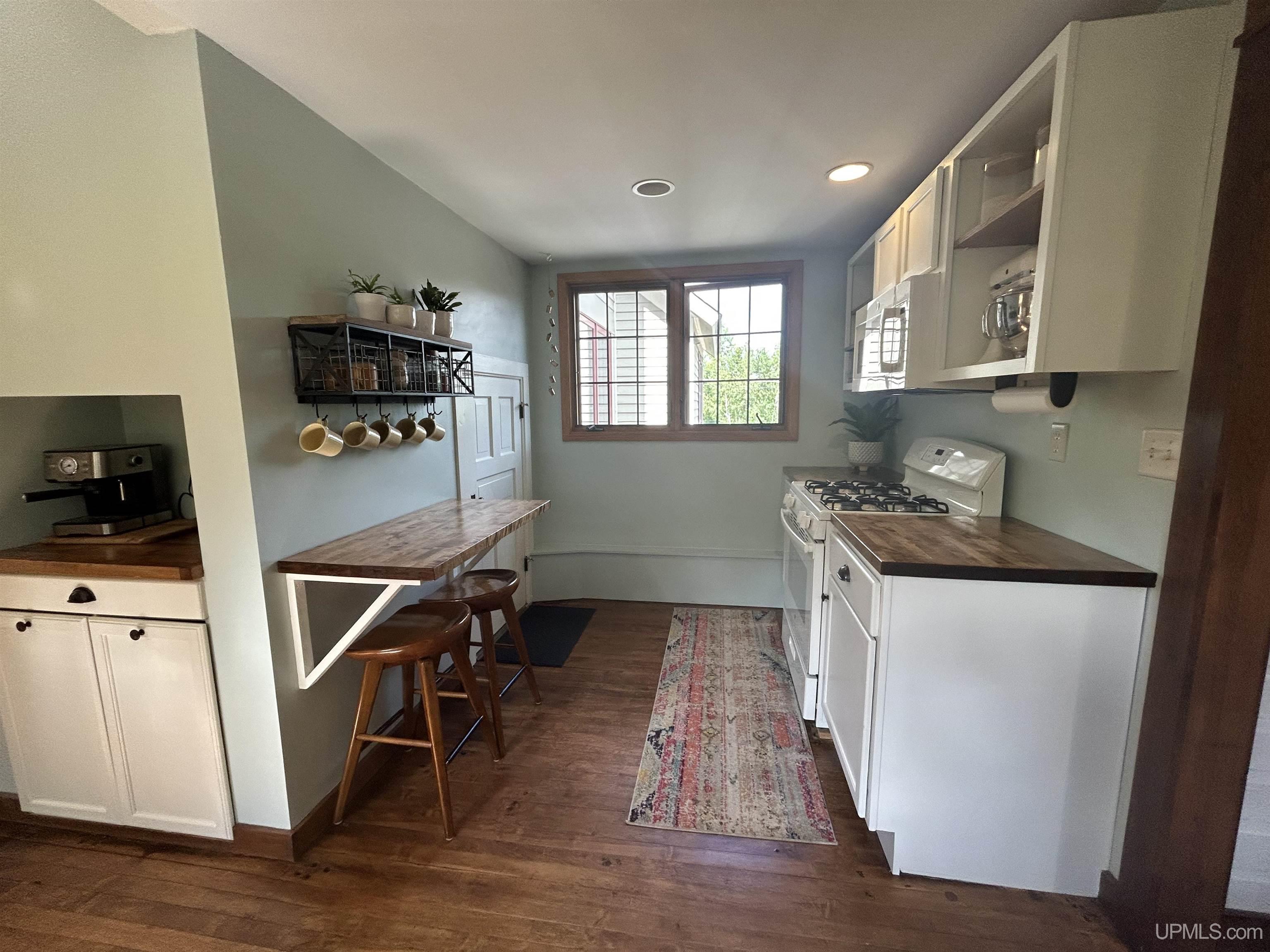 168 Davis Street Ishpeming, MI 49849 - Photo 12 of 44 Gallery Image 12