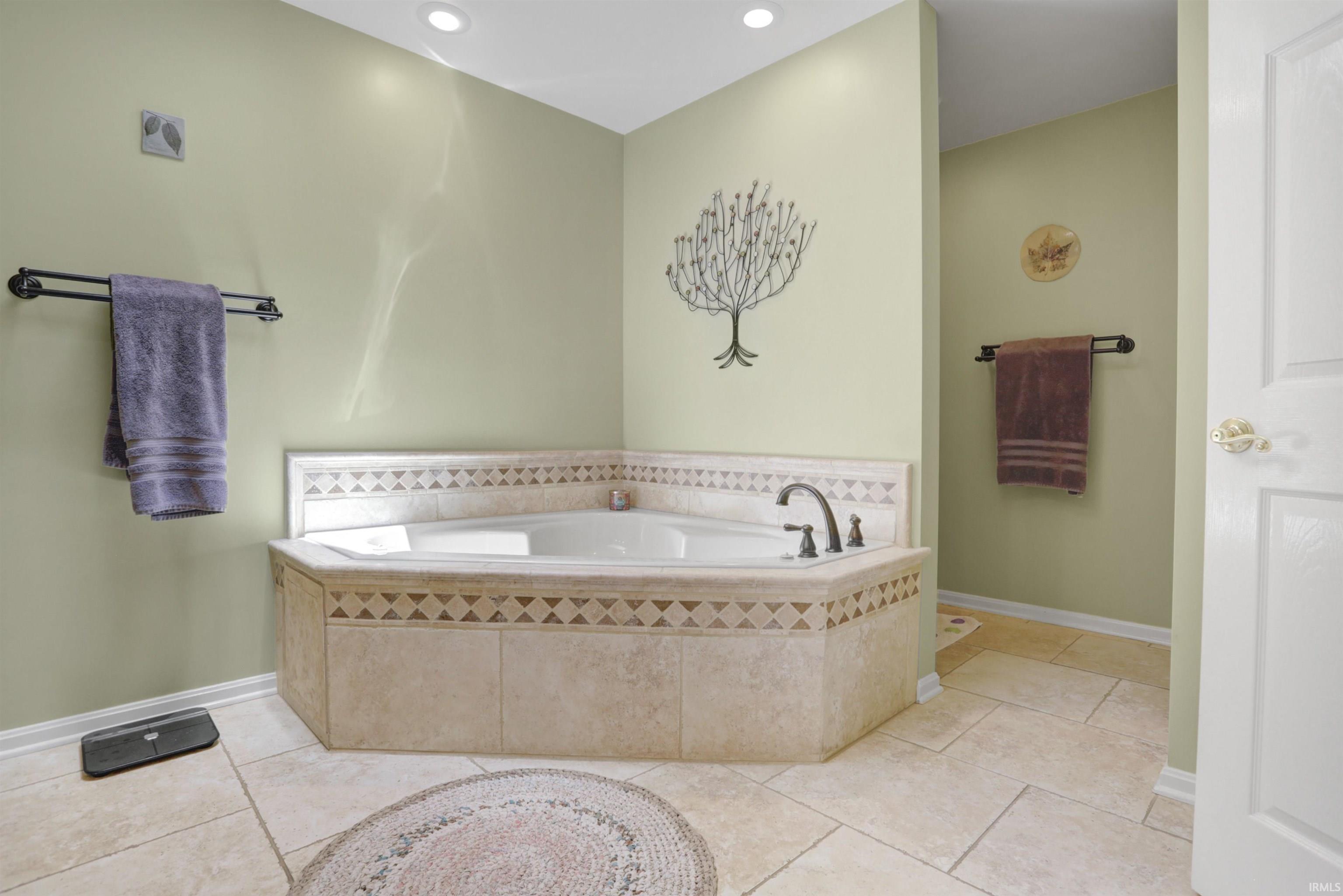 7344 Timber View Drive Newburgh, IN 47630 - Photo 26 of 40
