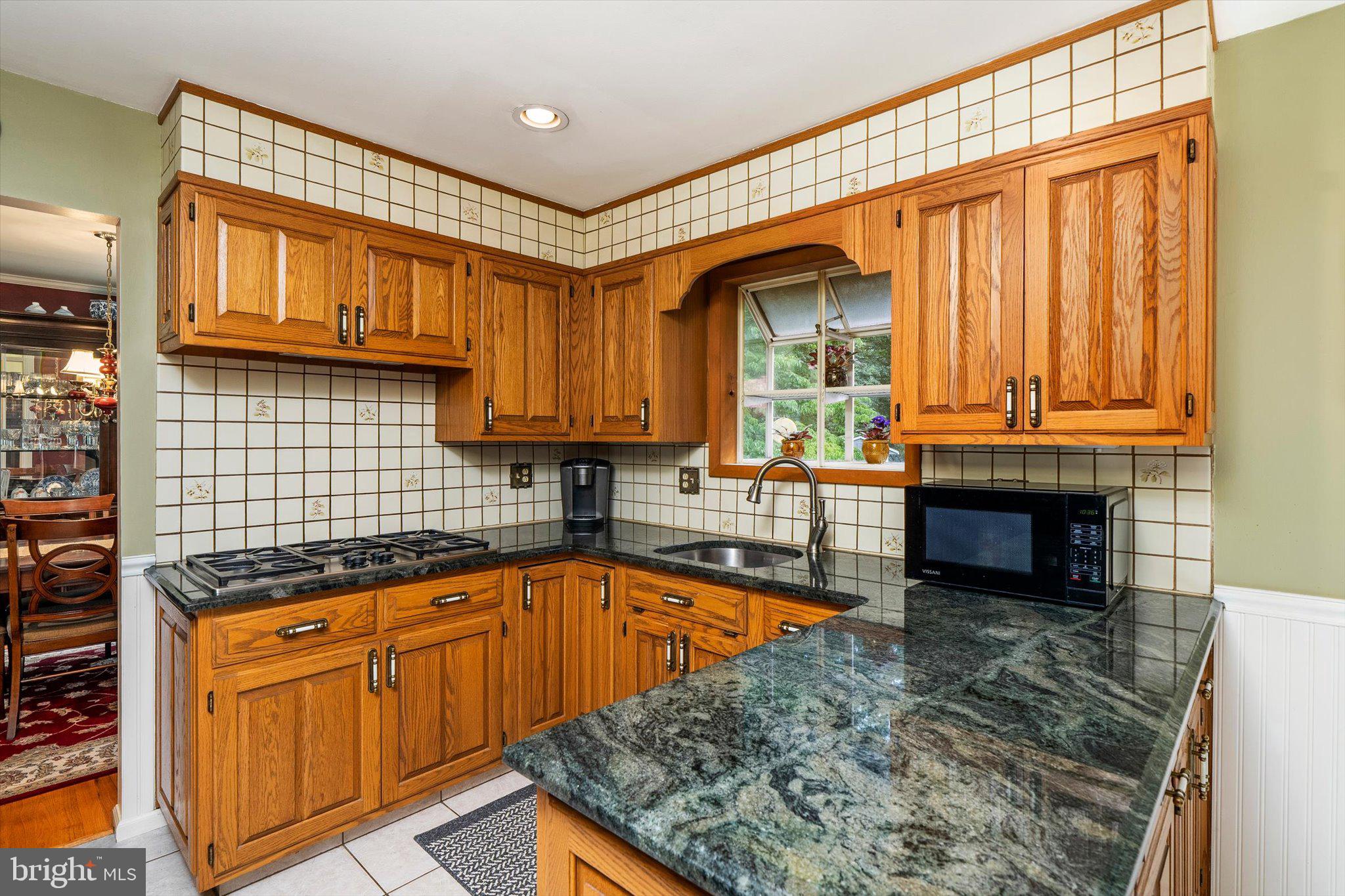 77 Maple Stream Road Hightstown, NJ 08520 - Photo 13 of 33