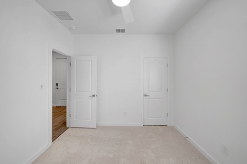 7914 Jasper Mdws Way Angleton, TX 77515 - Photo 20 of 33 2nd bedroom