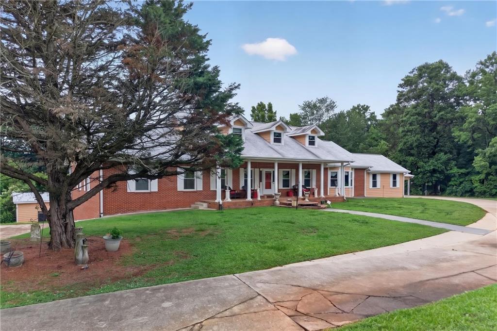 1378 Amber Stapp Studdard Road Social Circle, GA 30025 - Photo 5 of 89