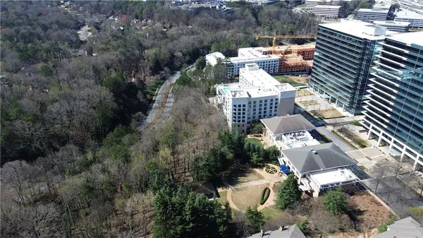 $1,995 | 10 Perimeter Summit Boulevard, Unit 3201, Brookhaven, GA 30319