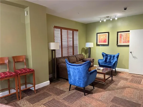 $1,995 | 10 Perimeter Summit Boulevard, Unit 3201, Brookhaven, GA 30319