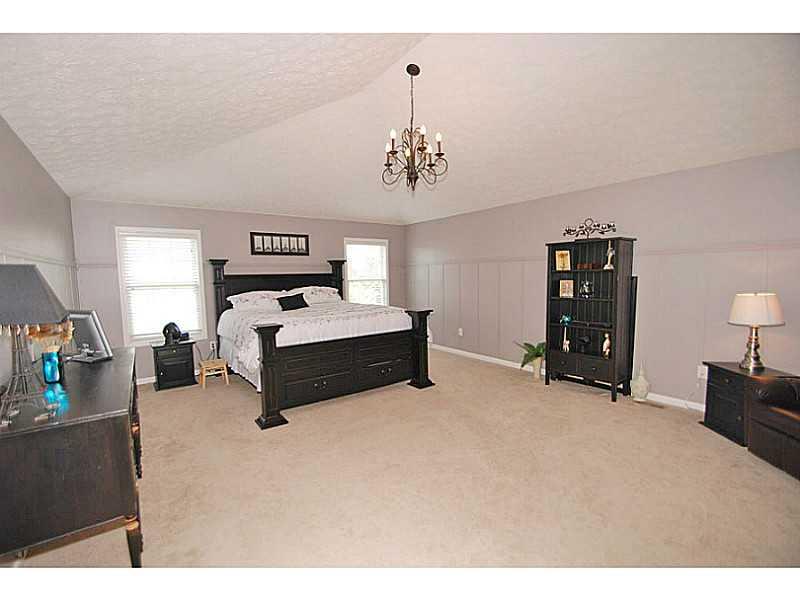 12481 Spire View Drive Fishers, IN 46037 - Photo 11 of 24