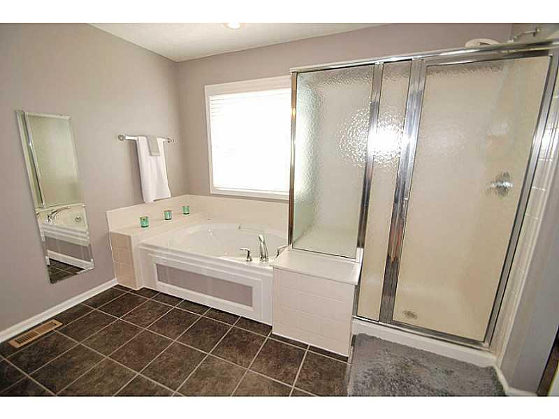 12481 Spire View Drive Fishers, IN 46037 - Photo 12 of 24