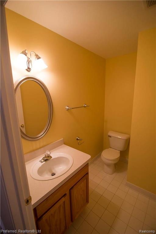 18270 West Eleven Mile Road Southfield, MI 48076 - Photo 22 of 52