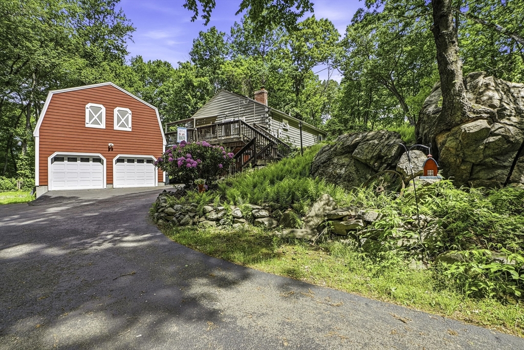 59 Woodland Road Southborough, MA 01772 - Photo 3 of 40