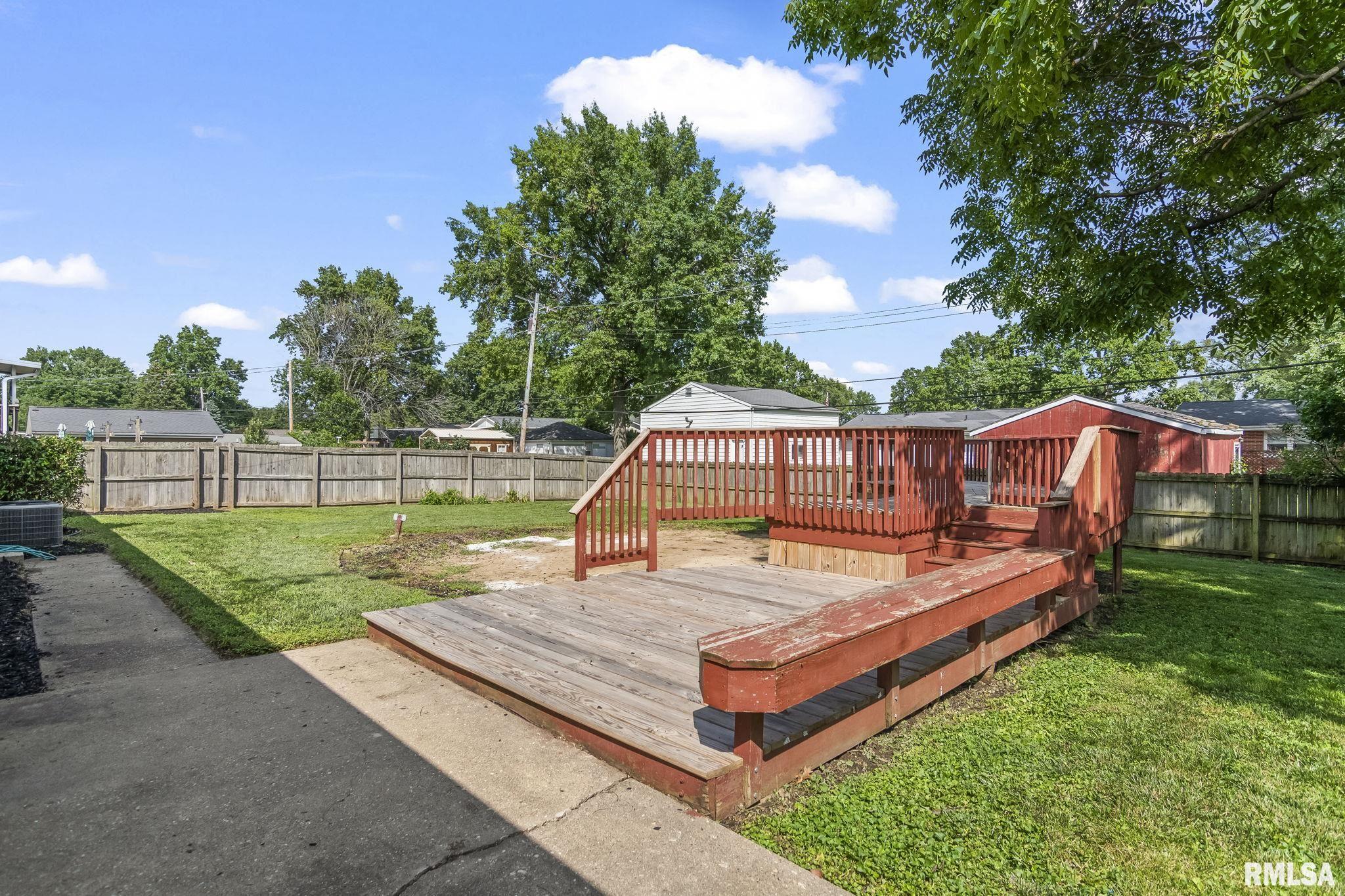 2408 Delaware Drive Springfield, IL 62702 - Photo 40 of 43