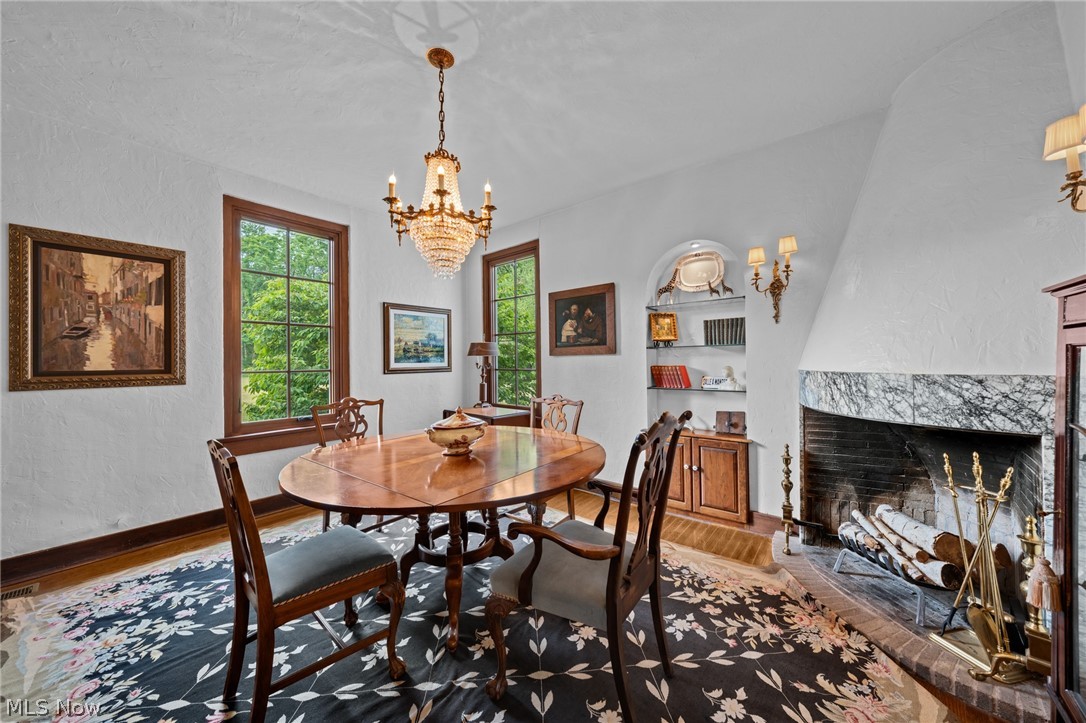 5227 Som Center Road Solon, OH 44139 - Photo 6 of 48
