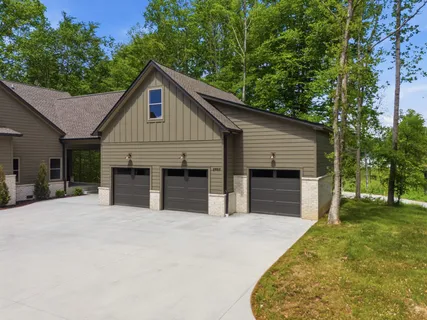 $1,099,000 | 2957 Pace Road, Clarksville, TN 37043