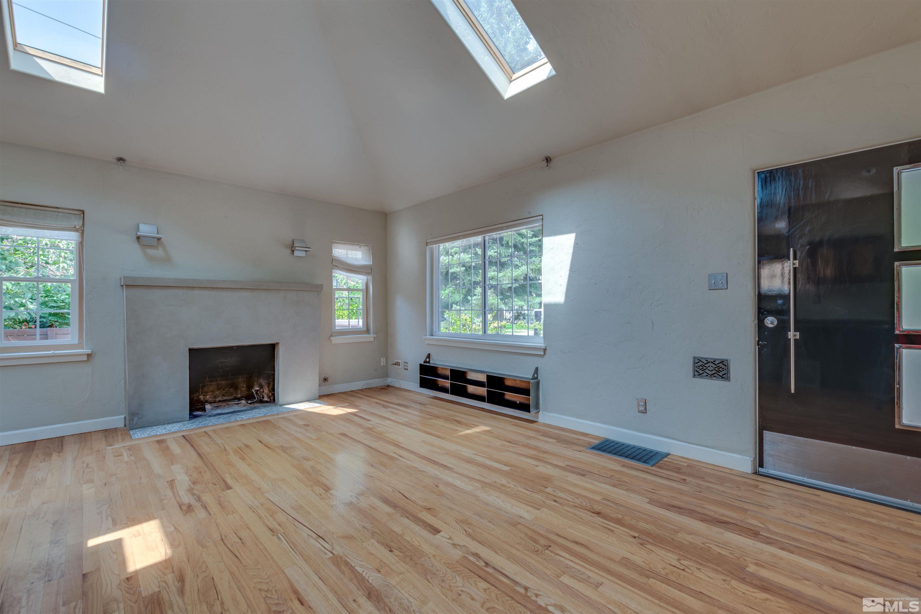 610 Donner Drive Reno, NV 89509 - Photo 8 of 26 Photo 8