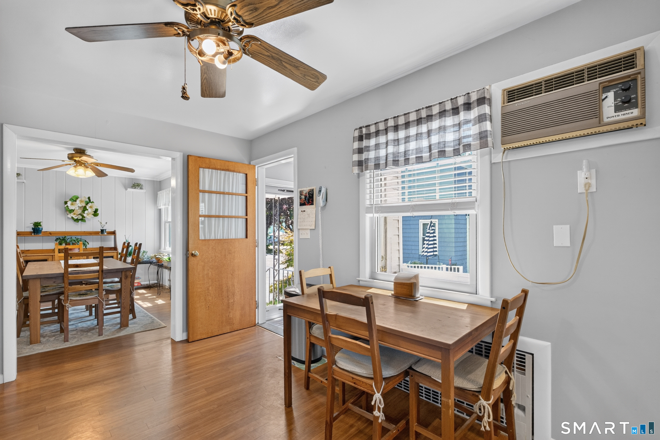 633 High Street Fairfield, CT 06824 - Photo 8 of 37
