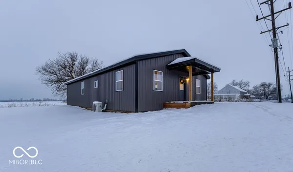 $159,000 | 9095 East State Road 38, New Castle, IN 47362