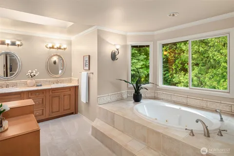 $2,369,000 | 18138 Northeast 130th Place, Redmond, WA 98052