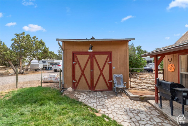 11450 Pigeon Hollow Road Spring City, UT 84662 - Photo 21 of 47 View of shed