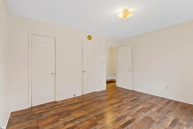 $325,000 | 509 West Carolina Avenue, Clinton, SC 29325