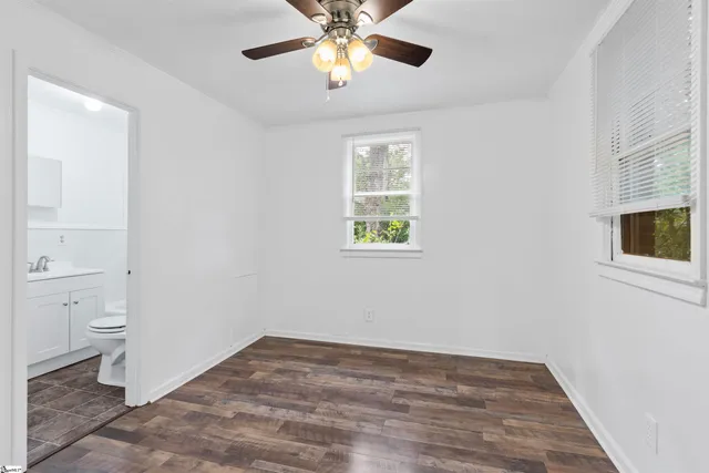 $325,000 | 509 West Carolina Avenue, Clinton, SC 29325