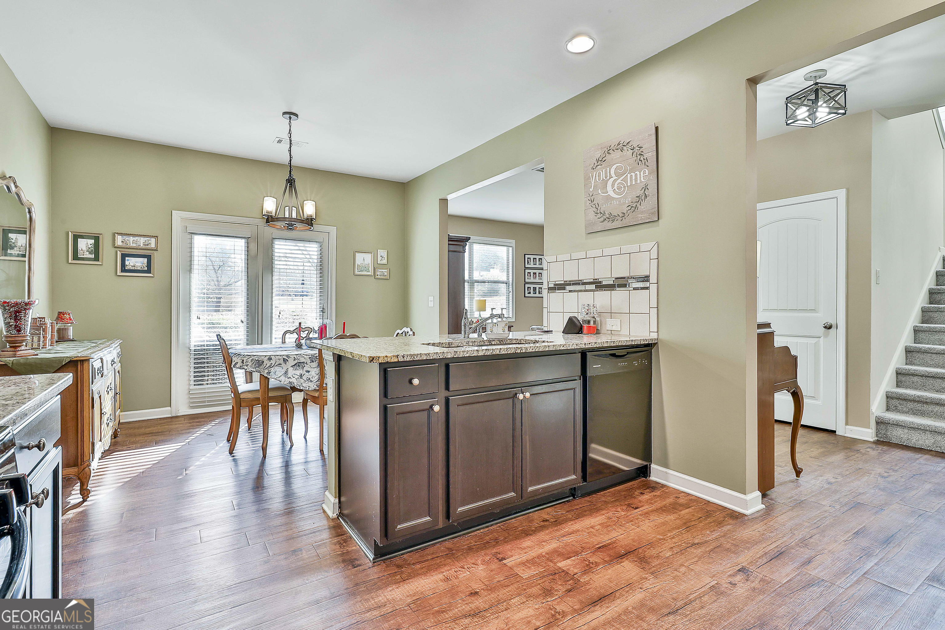 12 Ontario Court Newnan, GA 30263 - Photo 15 of 37