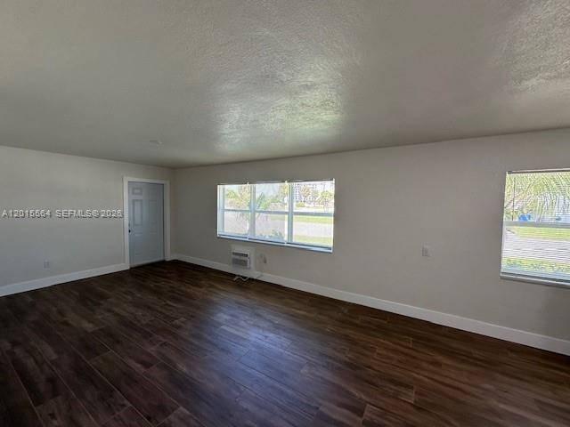 101 West 11th Street, Unit 2 Riviera Beach, FL 33404 - Photo 4 of 8