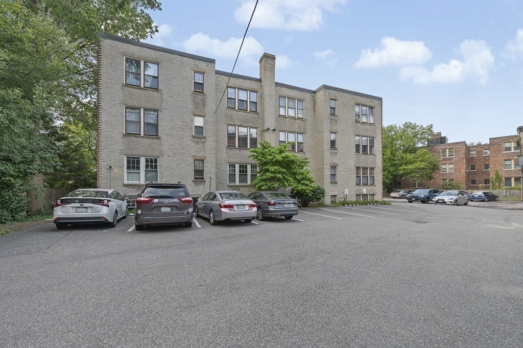 77 Harvard Avenue, Unit 1 Brookline, MA 02446 - Photo 24 of 26