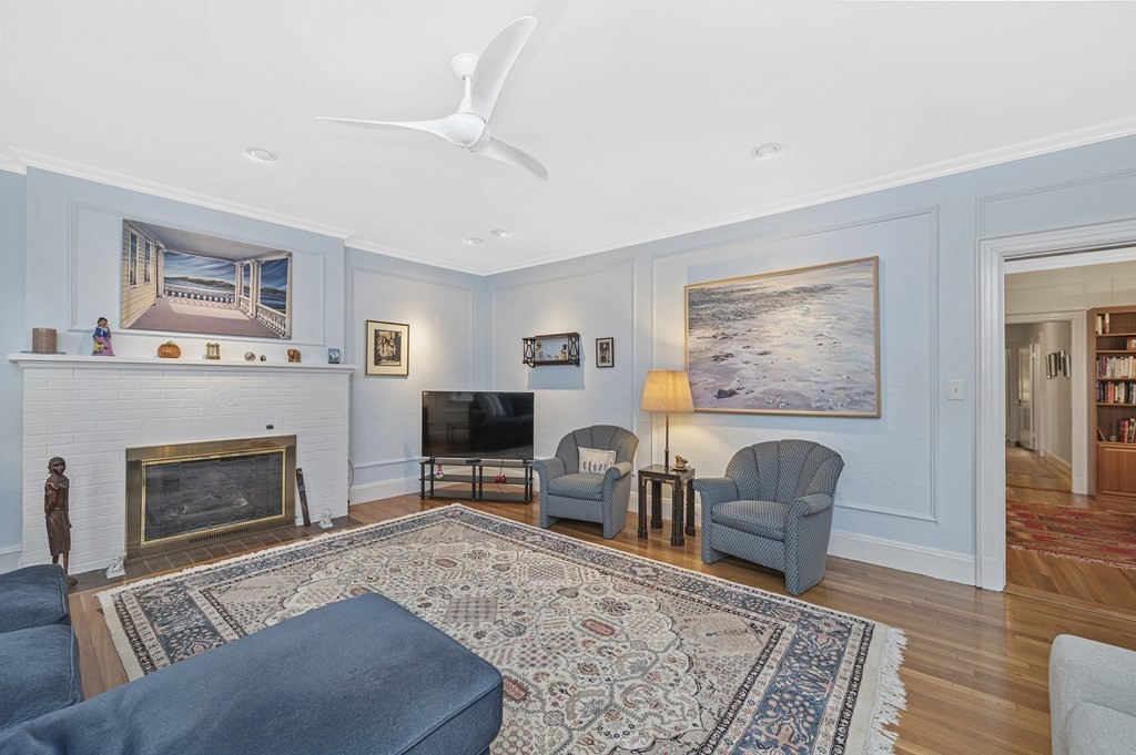 77 Harvard Avenue, Unit 1 Brookline, MA 02446 - Photo 3 of 26