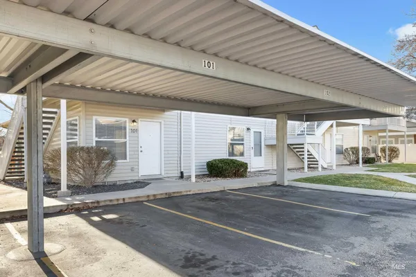$224,700 | 8909 West Irving Street, Unit 101, Boise, ID 83704