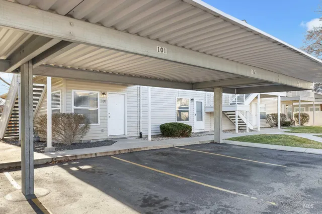 $224,700 | 8909 West Irving Street, Unit 101, Boise, ID 83704