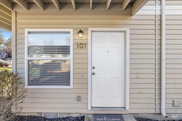 $224,700 | 8909 West Irving Street, Unit 101, Boise, ID 83704