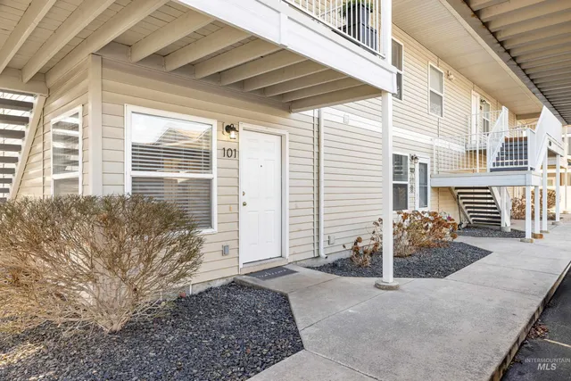 $224,700 | 8909 West Irving Street, Unit 101, Boise, ID 83704
