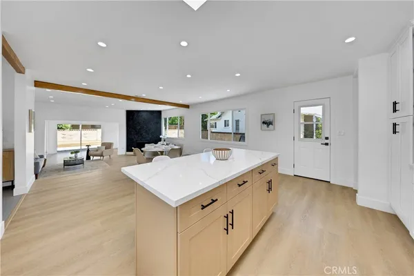 $1,199,999 | 15955 Londelius Street, North Hills, CA 91343