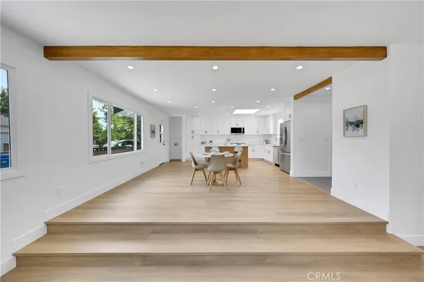 $1,199,999 | 15955 Londelius Street, North Hills, CA 91343