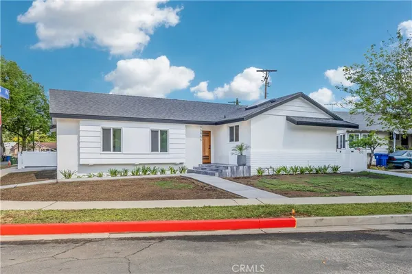 $1,199,999 | 15955 Londelius Street, North Hills, CA 91343